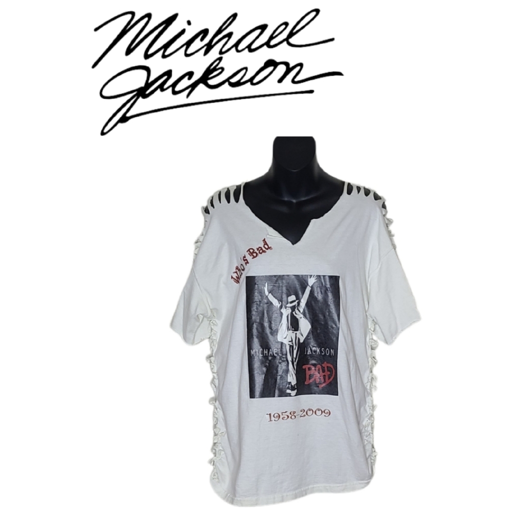 MICHAEL JACKSON SASSY EDGY " BAD"  T SHIRT